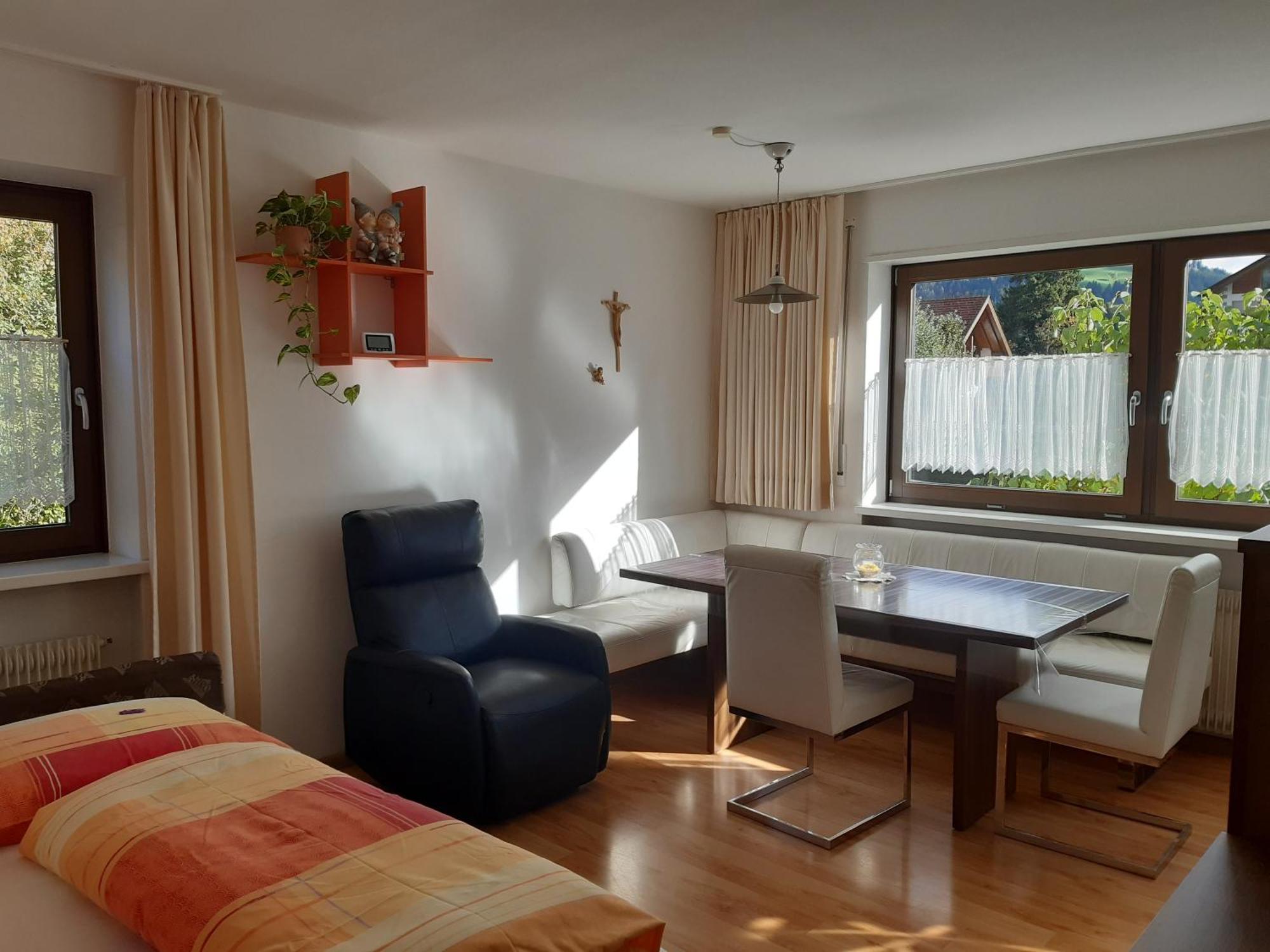 App Brunner Apartment Olang ภายนอก รูปภาพ